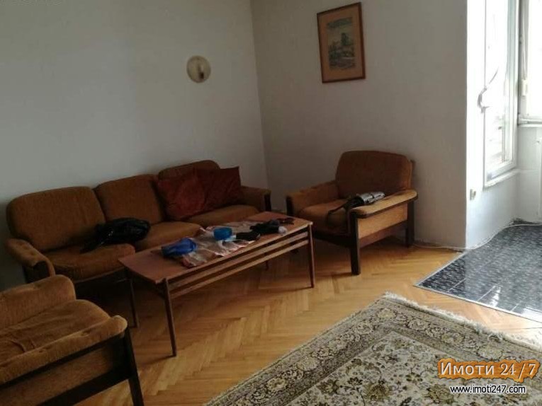 Се продава стан 59м2 во Градски Ѕид Скопје