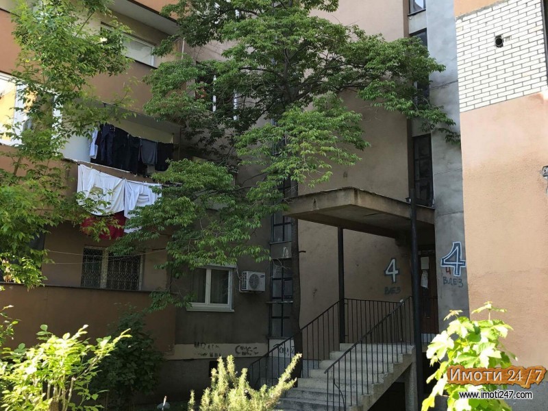 Се продава стан во Карпош 4 