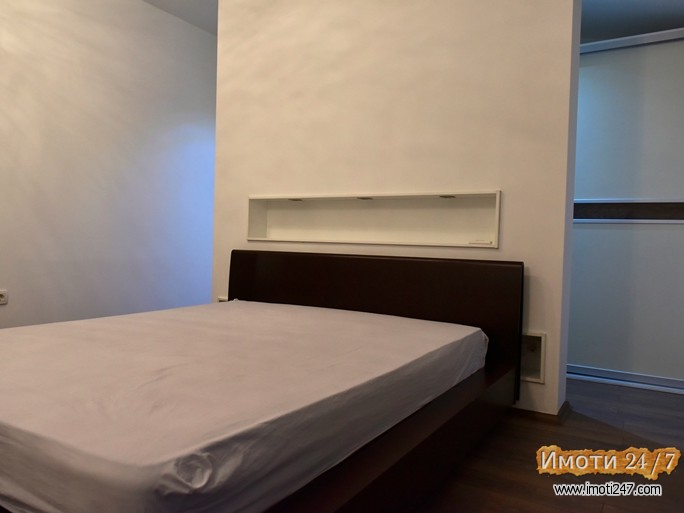 Се издава апартман во строг центар на Скопје
