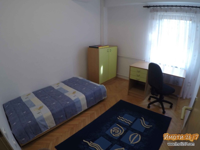 Фамилијарен 118м2 стан во Карпош во одлична состојба