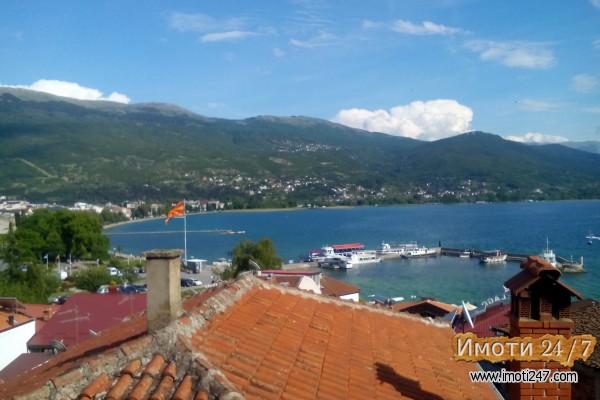 Se prodava kukja vo centar na Ohrid