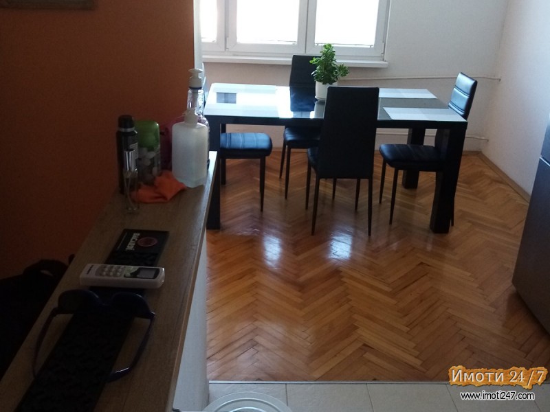 Продажба или замена на стан во Топанско поле  за стан од Карпош до Ѓорче и СДвор