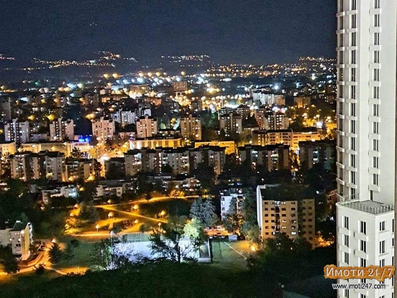 Izdavam stan vo Dzevahir Sky City 