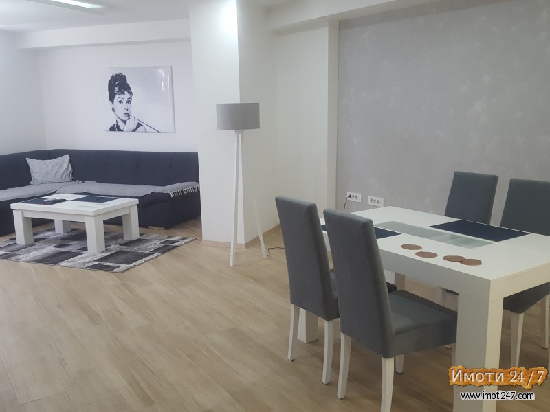 Furnished apartment for rent in Center Debar Maalo