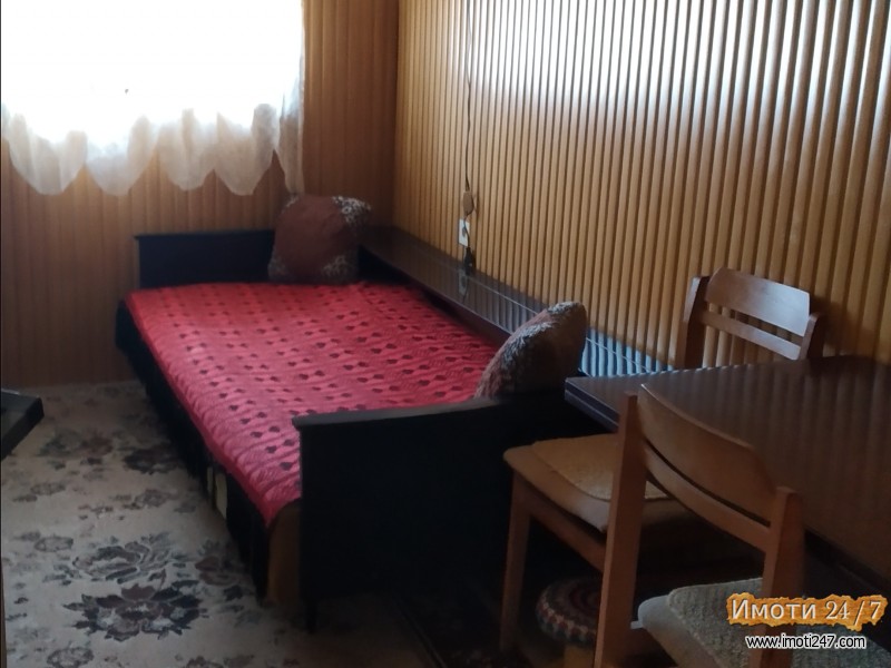 Продавам 3 собен стан во Прилеп