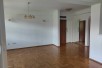 Се издава празен стан 100m2 погоден и за деловен простор во Центар