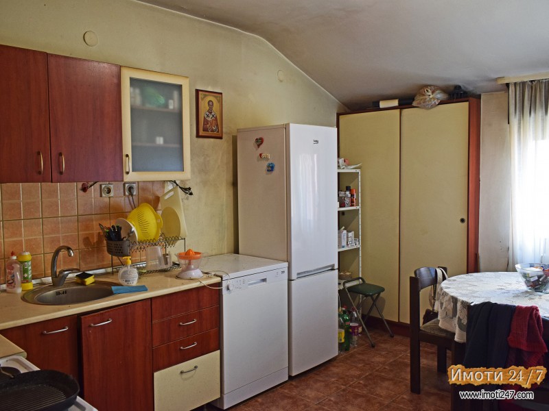 ITNO Se prodava stan vo Novo Lisice 58m2 + 3m2 podrum