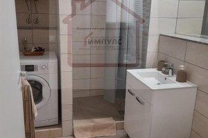 АТРАКТИВЕН ДВОСОБЕН СТАН НА АТРАКТИВНА ЛОКАЦИЈА ВО ЦЕНТАРВОДНО