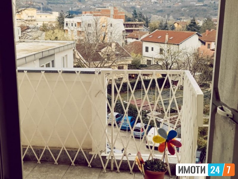 DVOSOBEN I MOZNOST ZA TROSOBEN STAN VO HROM