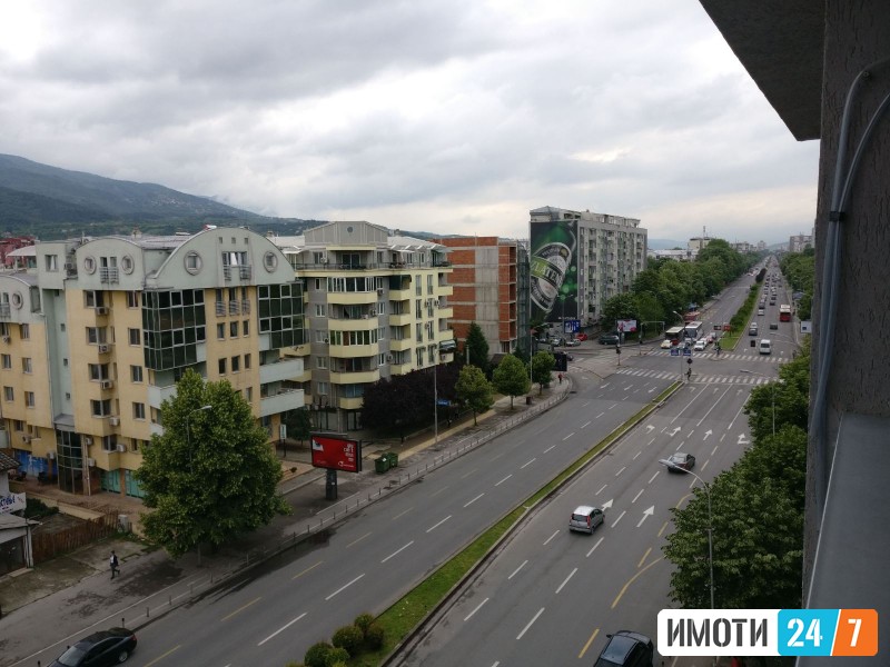 TROSOBEN STAN VO CENTARDEBAR MAALO 