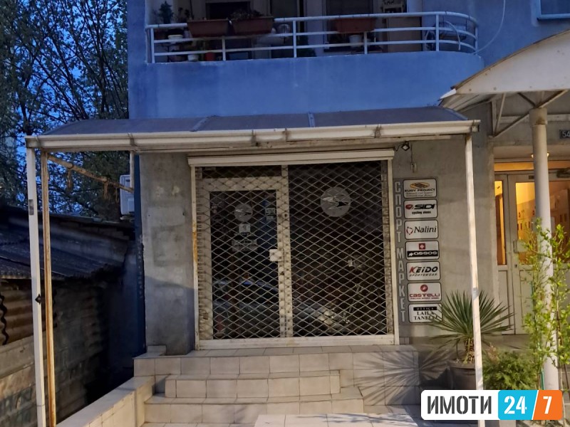 ODLICEN 30M2 DELOVEN PROSTOR VO CENTAR UNIVERZALNA SALA