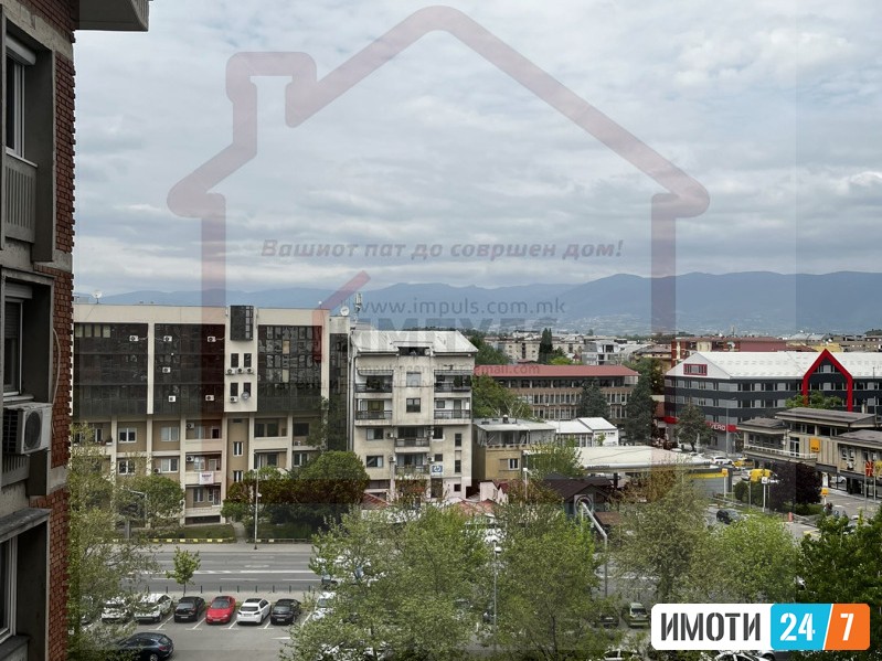 UDOBEN DVOSOBEN STAN NA ATRAKTIVNA LOKACIJA VO CENTAR