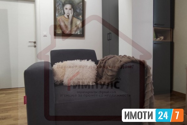 pazar 3 MODEREN I UDOBEN CETIRISOBEN STAN NA ODLICNA LOKACIJA VO CENTAR