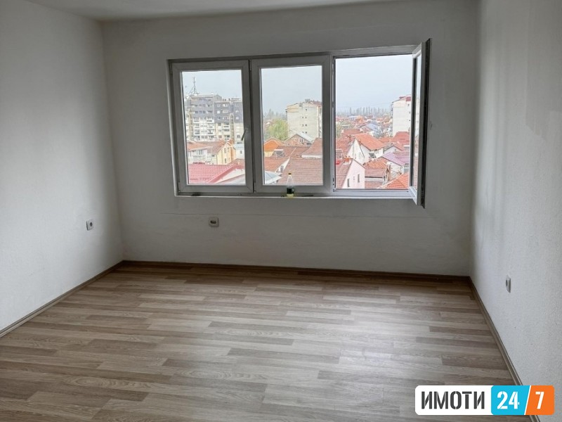 Prodavam 4 soben duplex 129m2 stan vo bitola