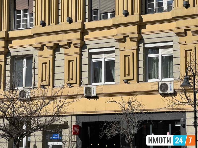 Фирма и локсл во строг центар на Скопје