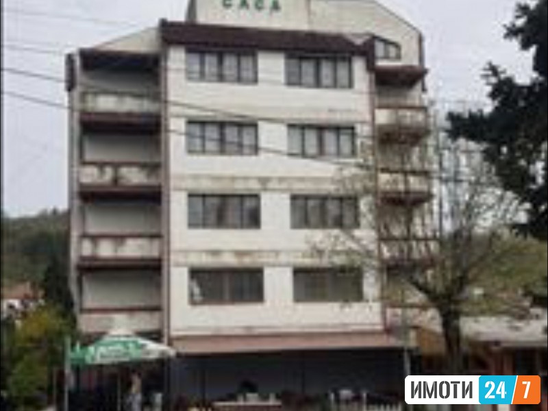 Prodavam hotel vo makedonska kamenic