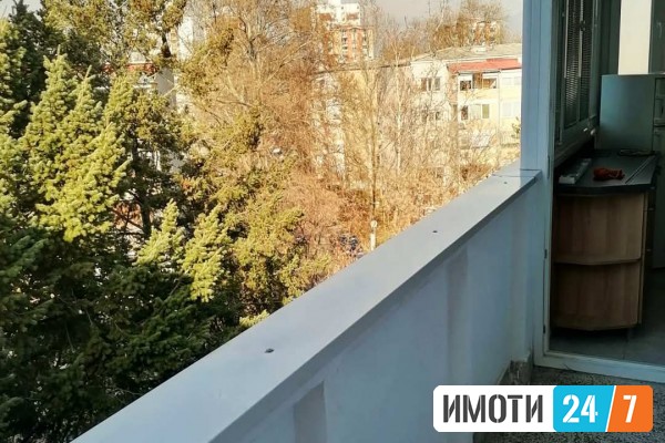 Се издава стан во Карпош 4 