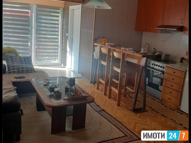 KUKA NA ODLICNA LOKACIJA VO TAFTALIDZE 2