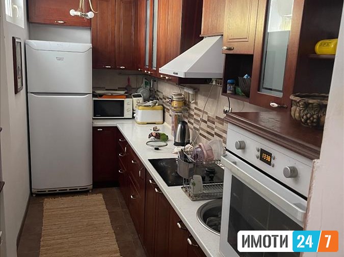 Се продава стан во Ново Лисиче