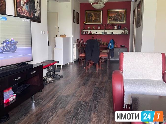 Се продава стан во Ново Лисиче