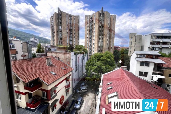 reklama 5 SE PRODAVA PRAKTICEN TROSOBEN STAN VO STROG CENTAR NA SKOPJE