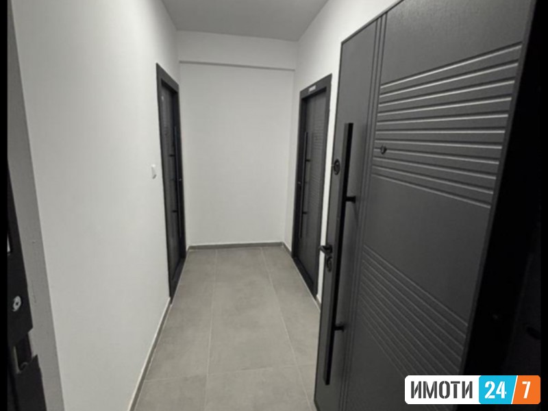 NOV TROSOBEN STAN NA VODNO 