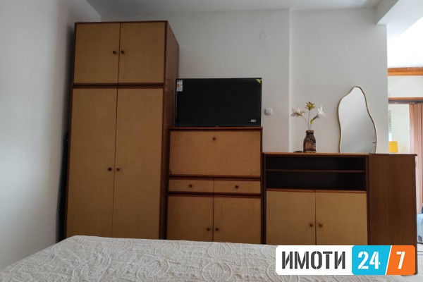 Се издава