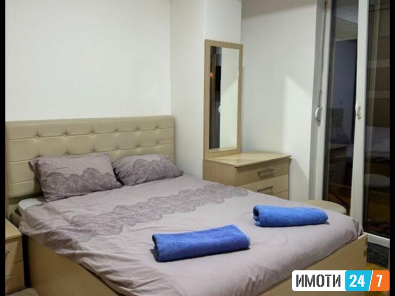 DVOSOBEN STAN VO KARPOSH 2 MIDA 