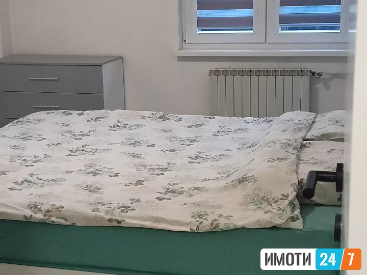 NAMESTEN TROSOBEN STAN SO DVOR VO AERIODROM