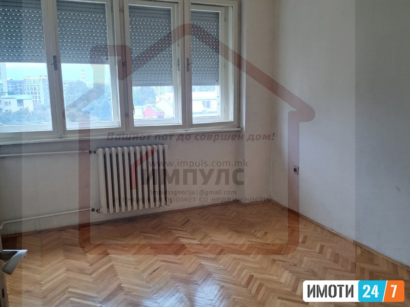 SE PRODAVA TROSOBEN STAN VO AVTOKOMANDA