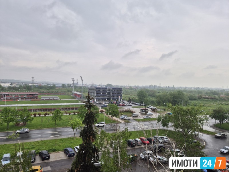 Издавам модерен стан во Ново Лисиче