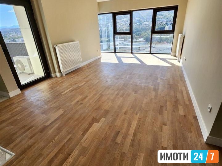 TROSOBEN DELOVEN PROSTOR VO CENTAR DIAMOND 