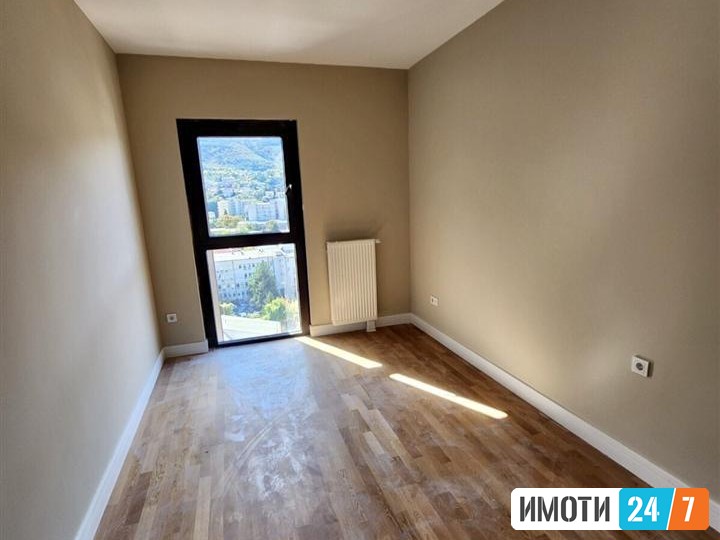TROSOBEN DELOVEN PROSTOR VO CENTAR DIAMOND 