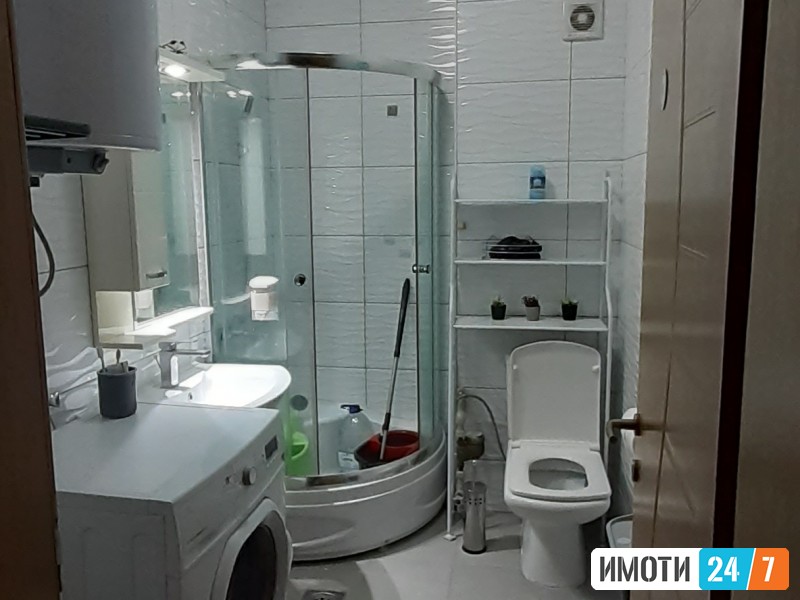 Se izdava  iznajmuva stan na Mosa Pijade