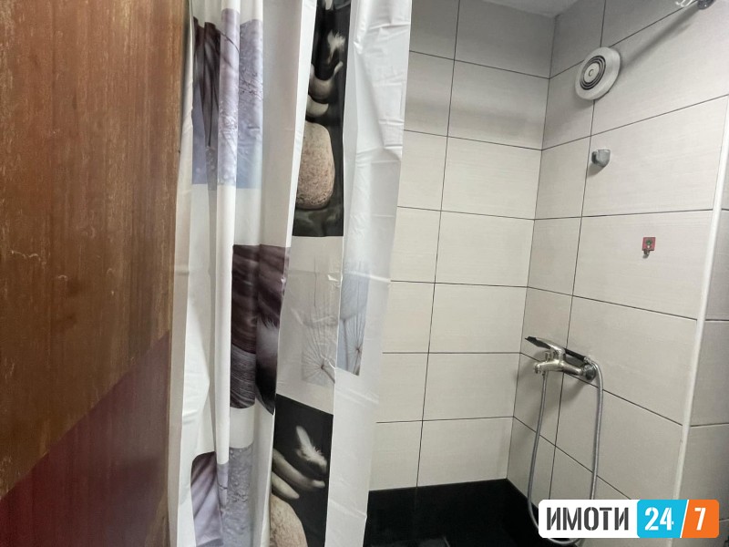 Se izdava stan Karpos 1 Ruzveltova do Galeri kafe