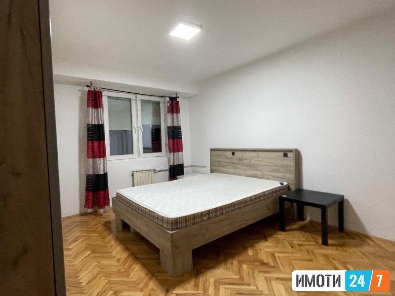 Se izdava stan Karpos 1 Ruzveltova do Galeri kafe