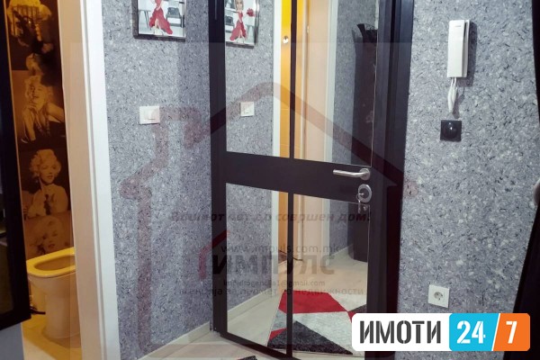 FUNKCIONALEN DVOSOBEN SRTAN NA ODLICNA LOKACIJA VO AERODROM