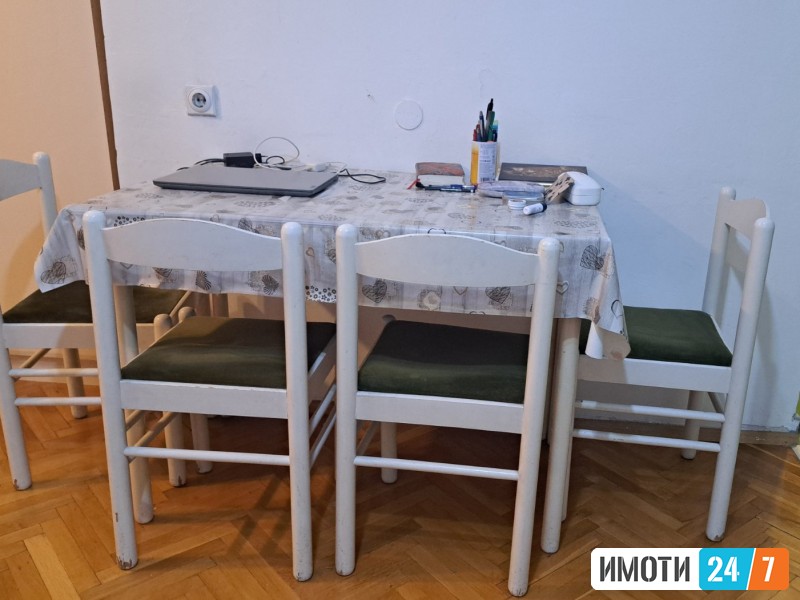 SE IZDAVA DVOSOBEN STAN SO LOKACIJA VO CENTARPESTALOCI