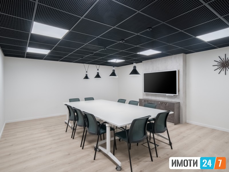 Coworking простор во Regus Skopje