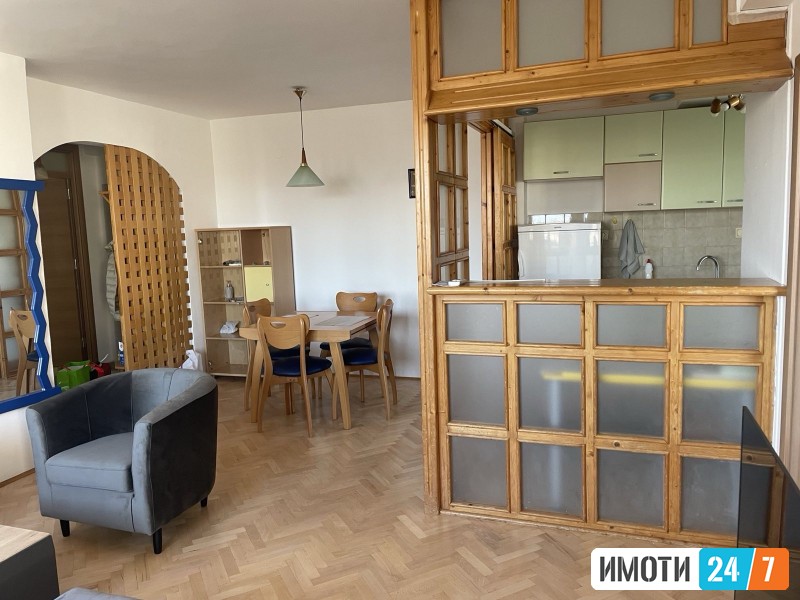 FUNKCIONALEN TROSOBEN STAN NA ATRAKTIVNA ADRESA VO TAFTALIDZE