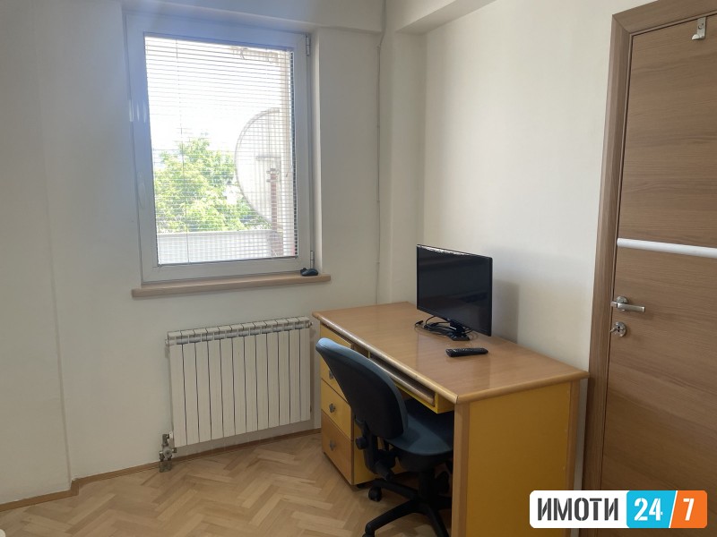 FUNKCIONALEN TROSOBEN STAN NA ATRAKTIVNA ADRESA VO TAFTALIDZE