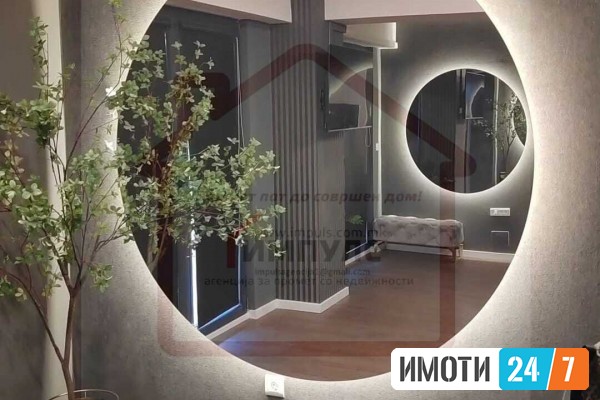 pazar 3 PRAZEN STAN SO DVOR ZA DELOVNA NAMENA VO KARPOSH