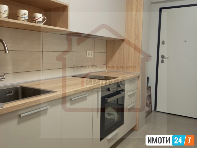 MODEREN TROSOBEN STAN NA ATRAKTIVNA LOKACIJA NA VODNO