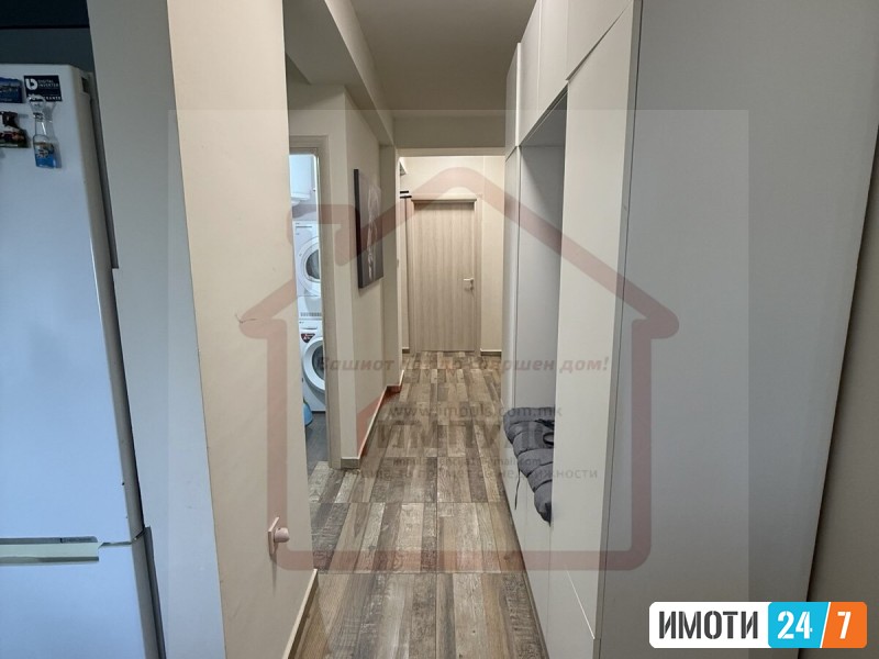 SE PRODAVA TROSOBEN STAN VO MIRNA I ZELENA NASELBASOPISHTE