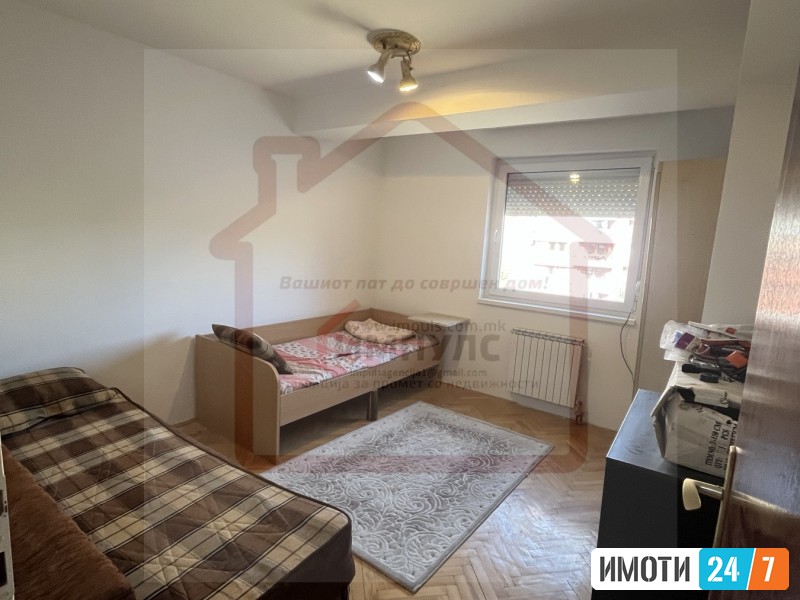 SE PRODAVA TROSOBEN STN NA ATRAKTIVNA LOKACIJA VO TAFTALIDZE