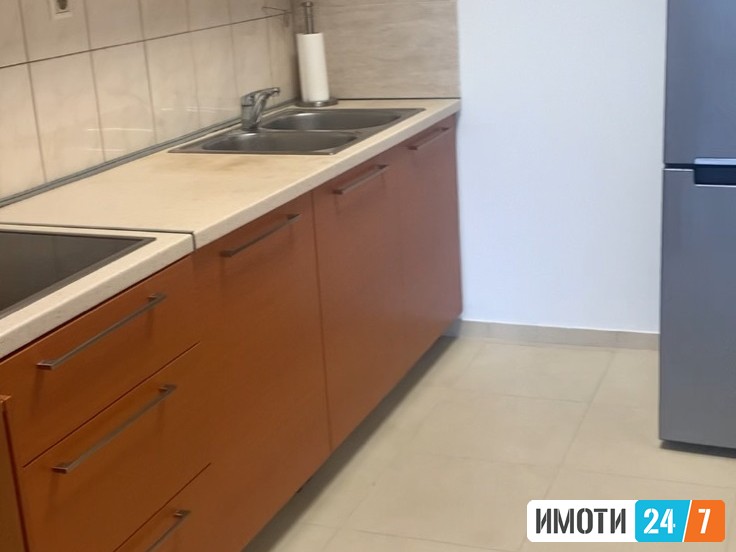 SE IZDAVA REPREZENTATIVEN DELOVEN PROSTOR VO CENTAR