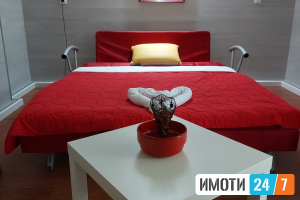 Ексклузивно наместена гарсоњера Аеродром на приземје