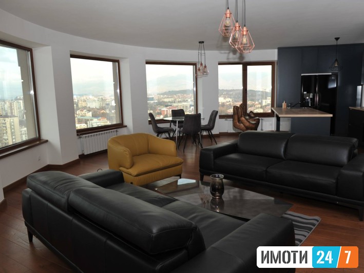 PREKRASEN CETIRISDOBEN STAN  VO FLATIRON