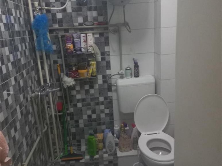 Se prodava stan vo Železara so čist imoten list 63 m2 so po 20m2 podrum terasa I dvor