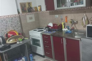 Dvosoben prizemen stan vo Železara  Gemiđiska 38 A